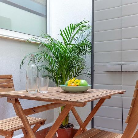 Pasaje Amores Iz. - Tranquilidad Y Vida Cultural En Centro Sevilla 4Px 외부 사진