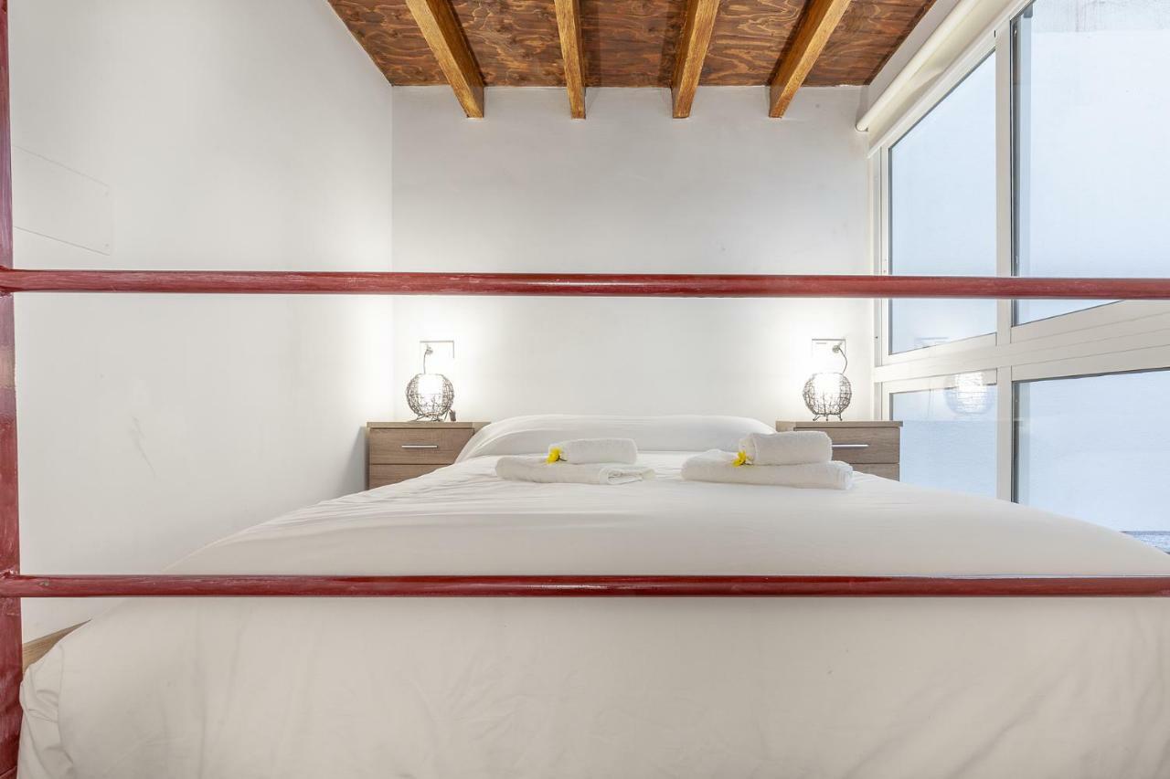 Pasaje Amores Iz. - Tranquilidad Y Vida Cultural En Centro Sevilla 4Px 외부 사진